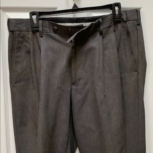 NWB men’s gray dress pants, smoke & pet free home
